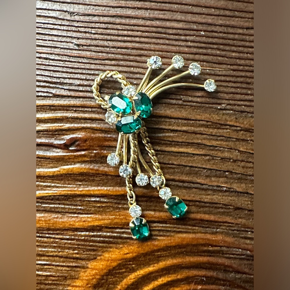 Vintage 12K Gold Filled Rhinestone Green Antoinette Brooche MCM